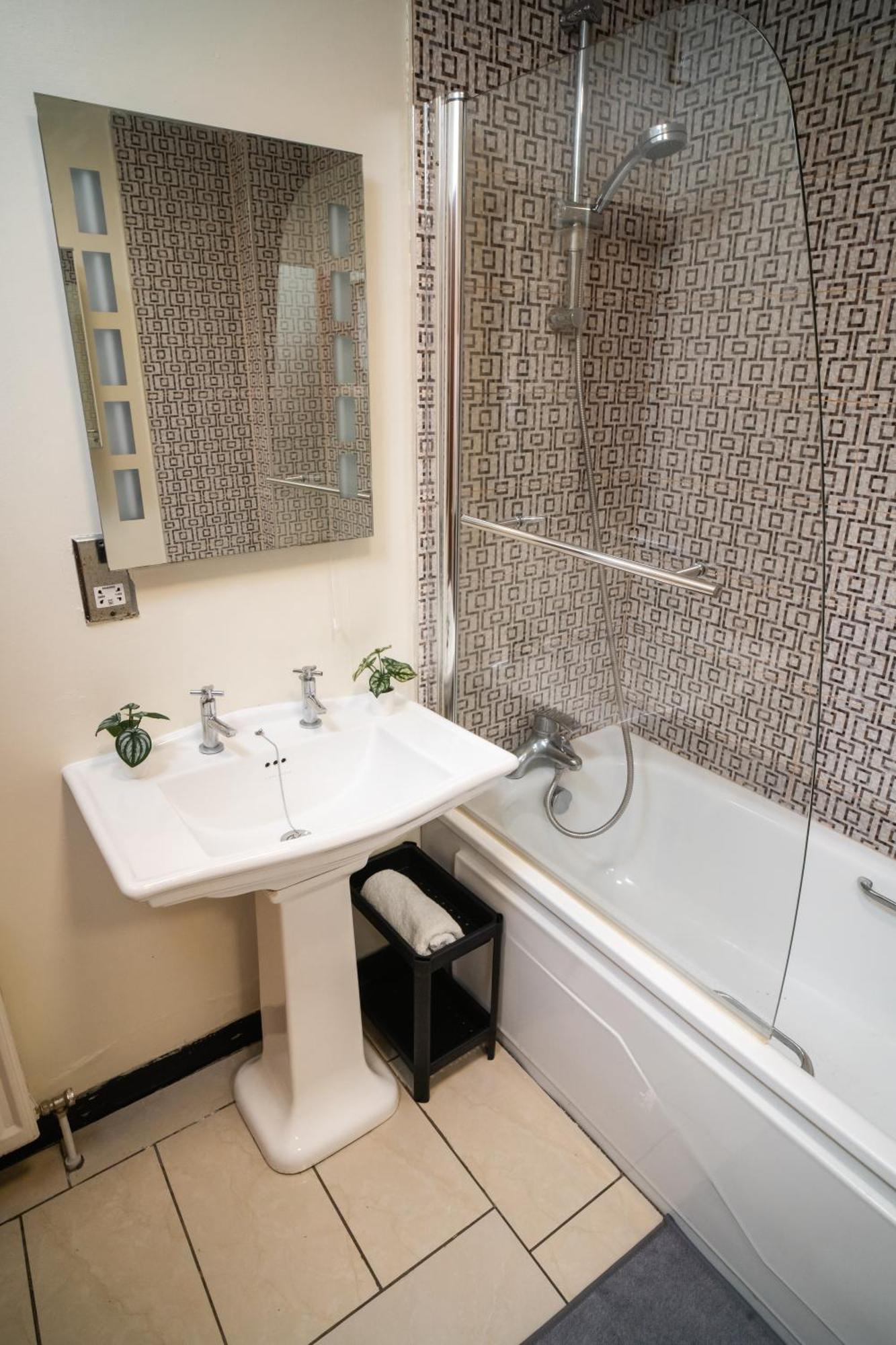 Central Duplex Apartment In Belfast City Centre المظهر الخارجي الصورة
